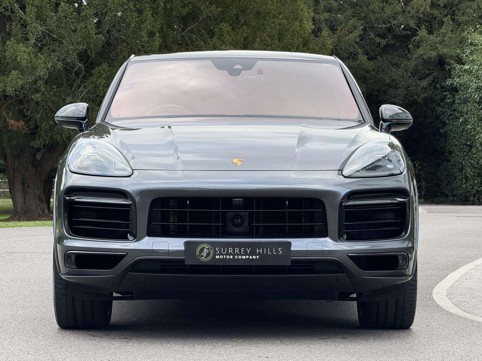 A 2022 PORSCHE CAYENNE 3.0T V6 Coupe 5dr Petrol TiptronicS 4WD Euro 6 (s/s) (340 ps) A 2022 PORSCHE CAYENNE 3.0T V6 Coupe 5dr Petrol TiptronicS 4WD Euro 6 (s/s) (340 ps)