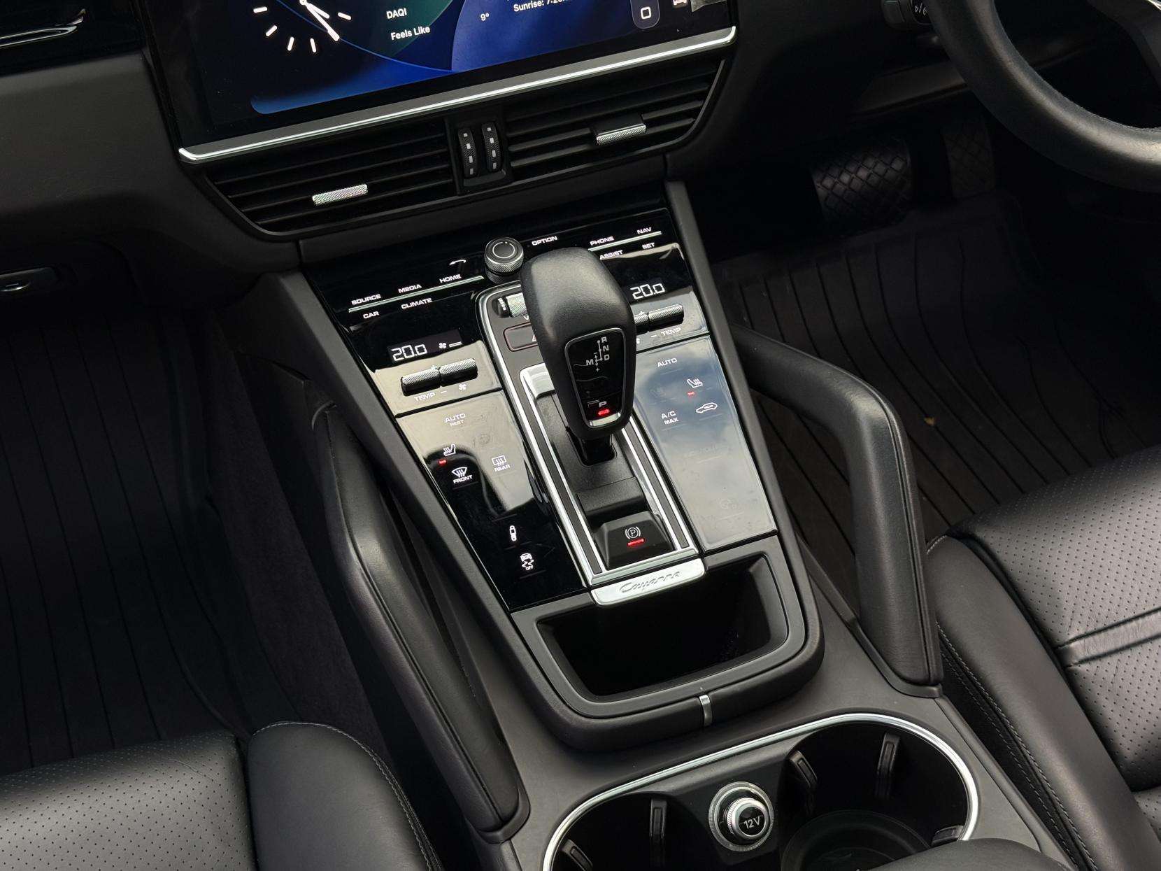 2022 PORSCHE CAYENNE 2022 PORSCHE CAYENNE