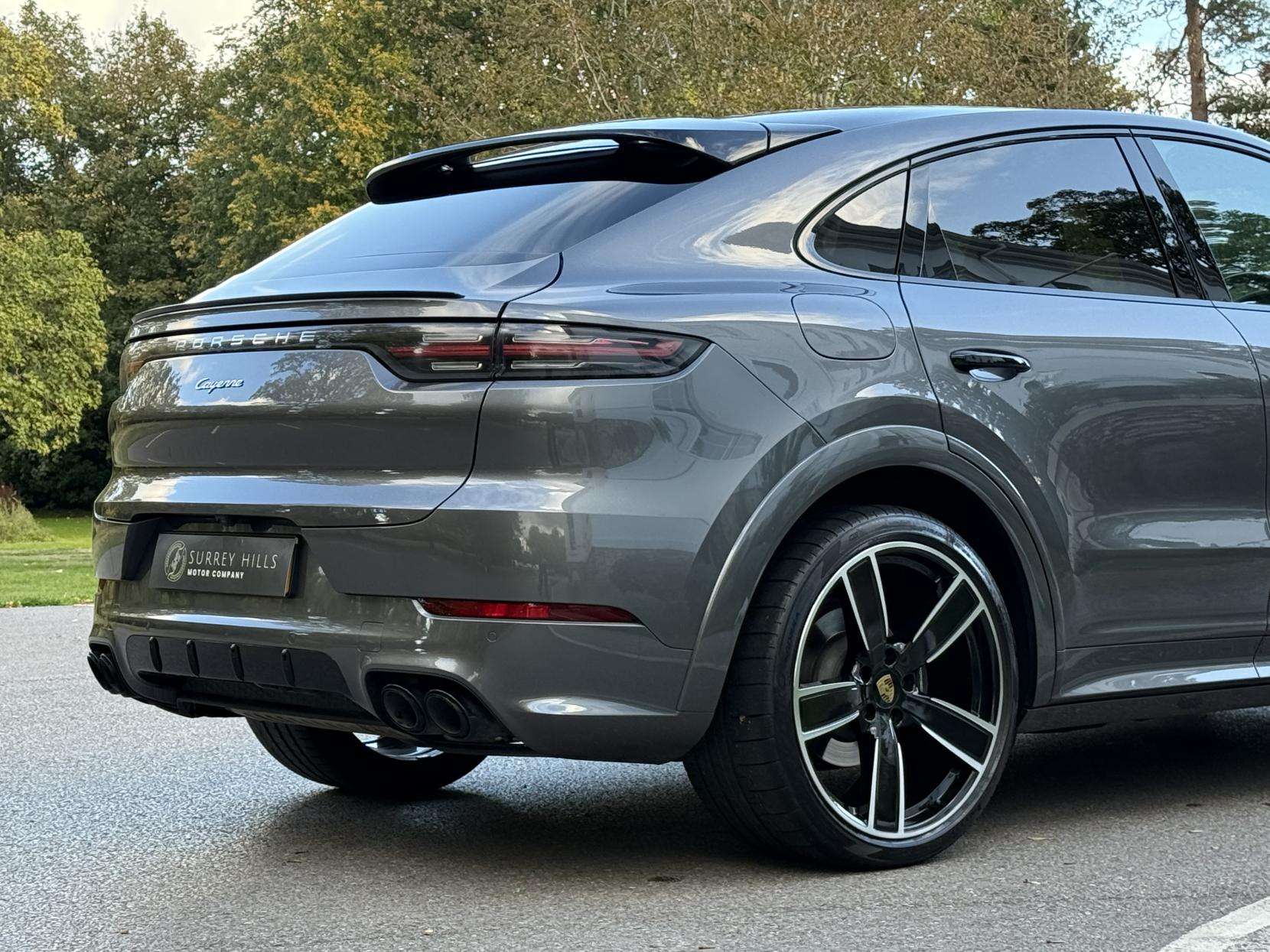 2022 PORSCHE CAYENNE 2022 PORSCHE CAYENNE