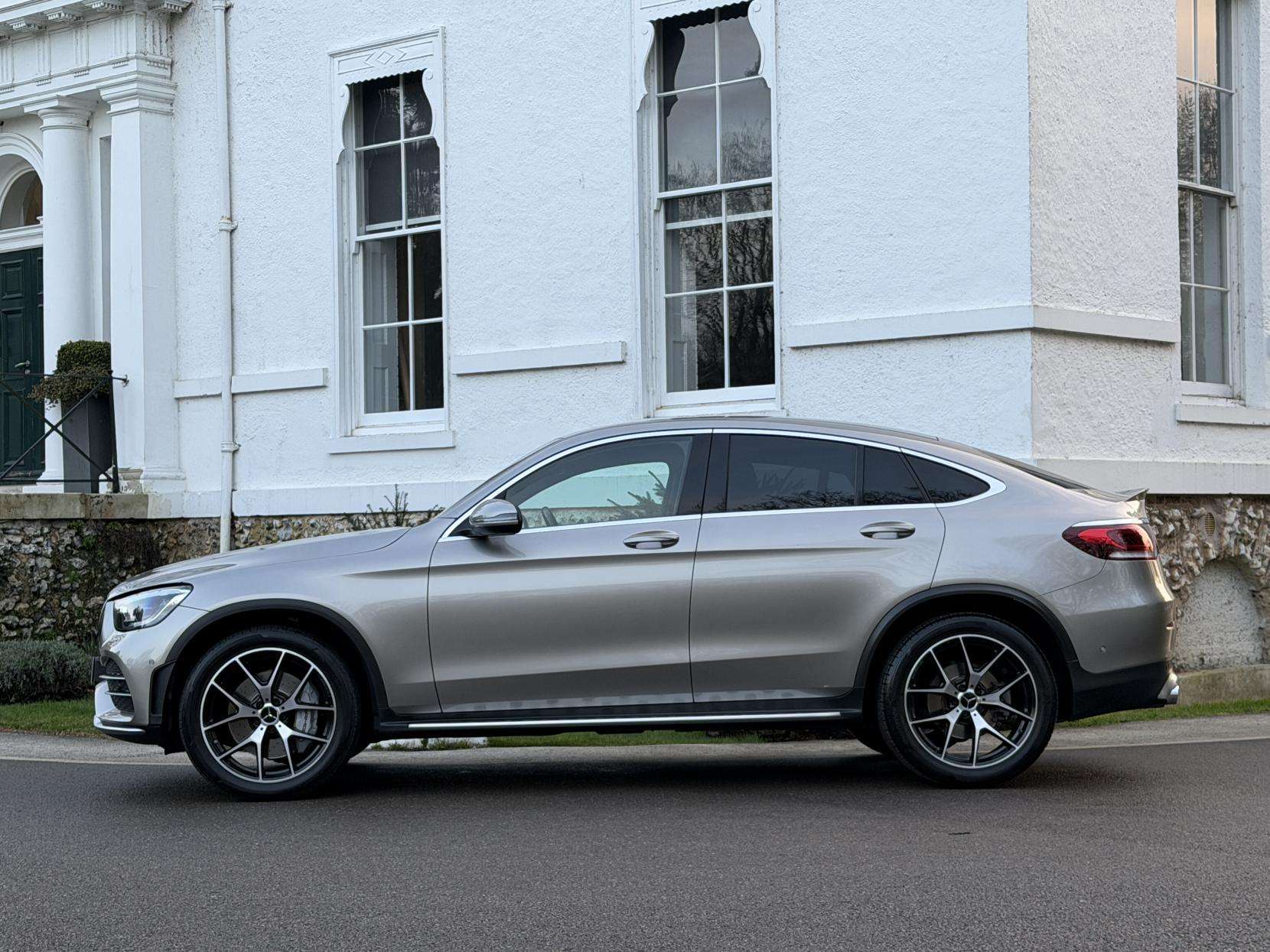 A 2019 MERCEDES-BENZ GLC 3.0 GLC43 V6 AMG (Premium) Coupe 5dr Petrol G-Tronic+ 4MATIC Euro 6 (s/s) (390 ps) A 2019 MERCEDES-BENZ GLC 3.0 GLC43 V6 AMG (Premium) Coupe 5dr Petrol G-Tronic+ 4MATIC Euro 6 (s/s) (390 ps)