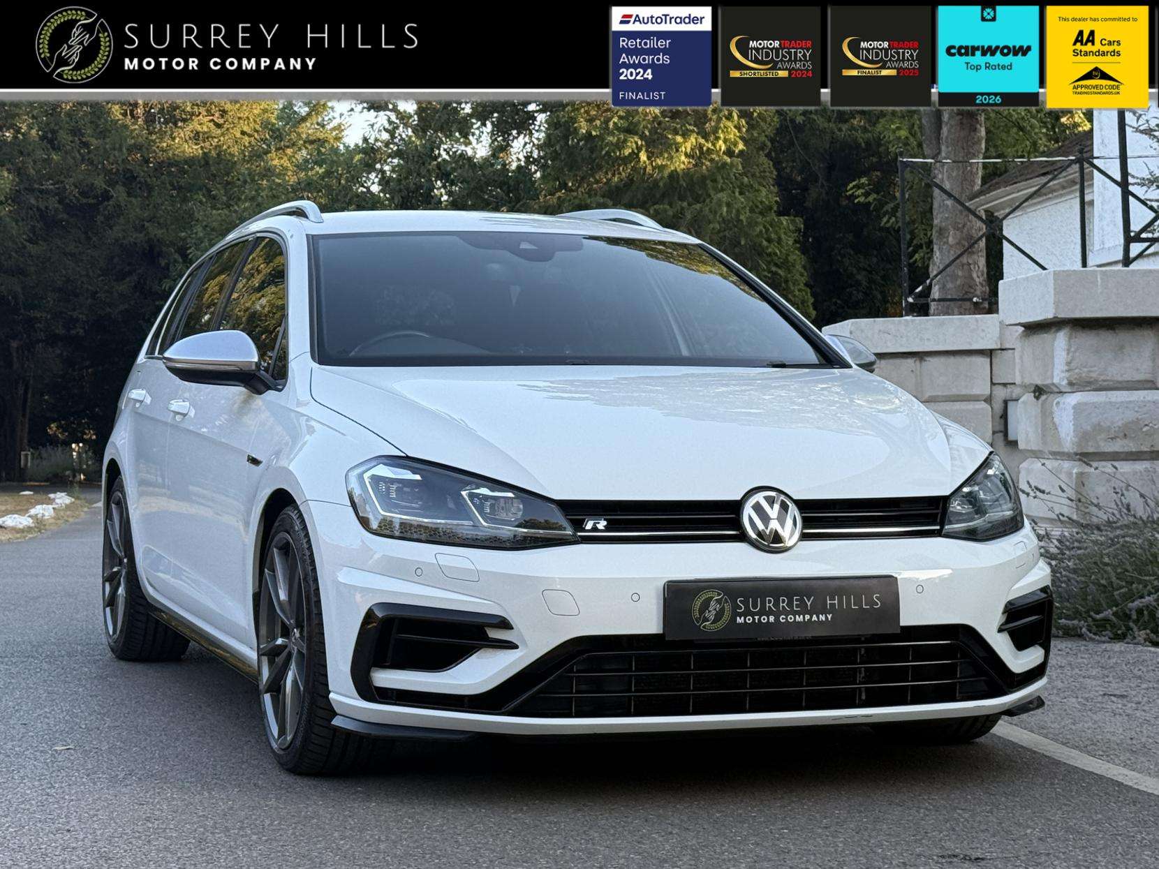 A 2019 VOLKSWAGEN GOLF 2.0 TSI R Estate 5dr Petrol DSG 4Motion Euro 6 (s/s) (300 ps) A 2019 VOLKSWAGEN GOLF 2.0 TSI R Estate 5dr Petrol DSG 4Motion Euro 6 (s/s) (300 ps)