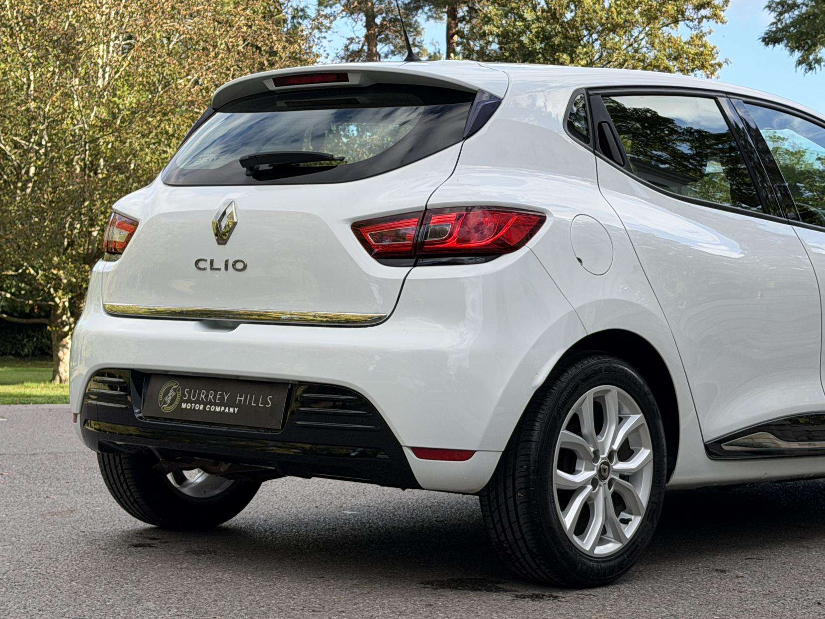 2018 RENAULT CLIO 2018 RENAULT CLIO