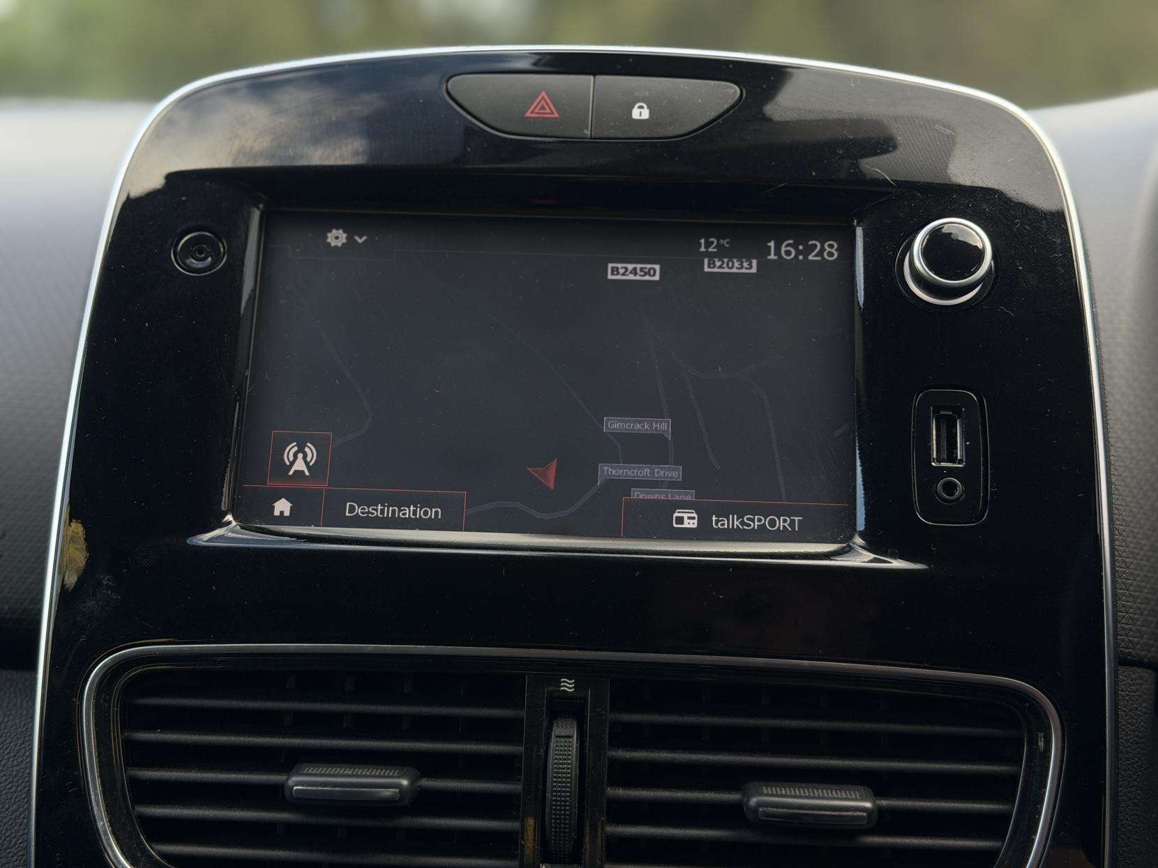 2018 RENAULT CLIO 2018 RENAULT CLIO