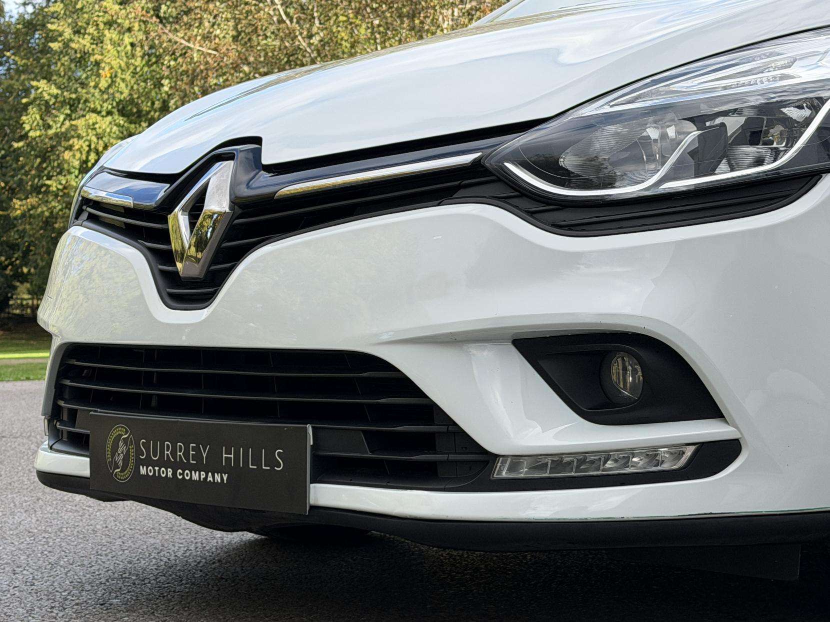 2018 RENAULT CLIO 2018 RENAULT CLIO