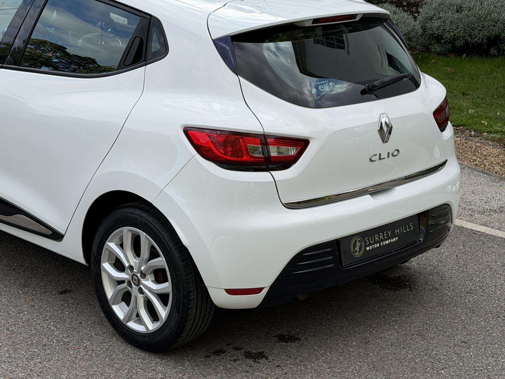 2018 RENAULT CLIO 2018 RENAULT CLIO