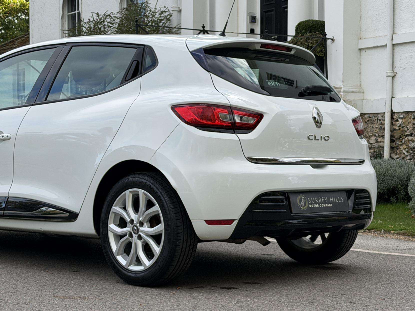 2018 RENAULT CLIO 2018 RENAULT CLIO