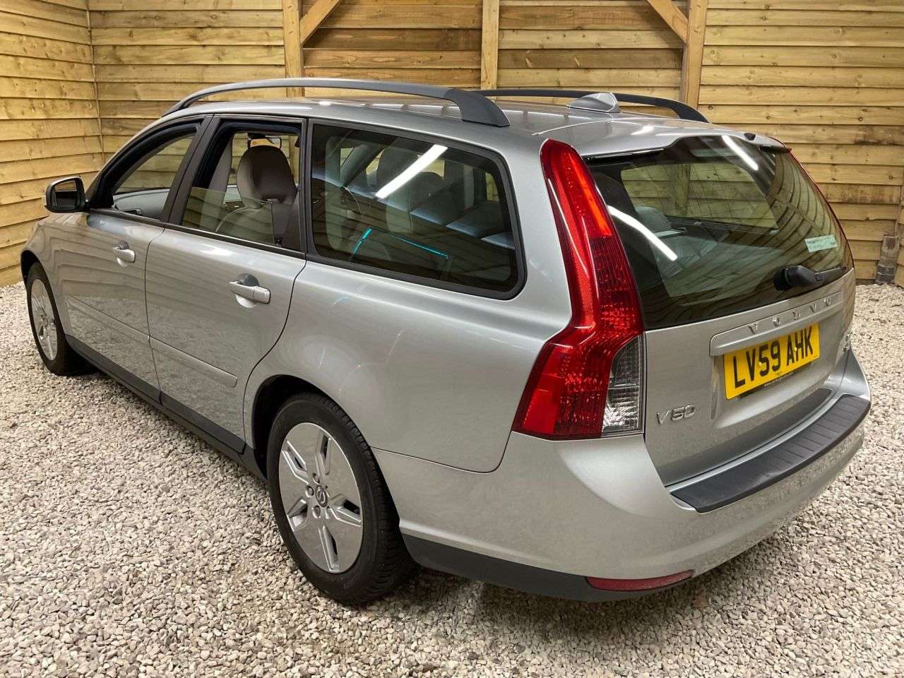 2009 VOLVO V50 2009 VOLVO V50