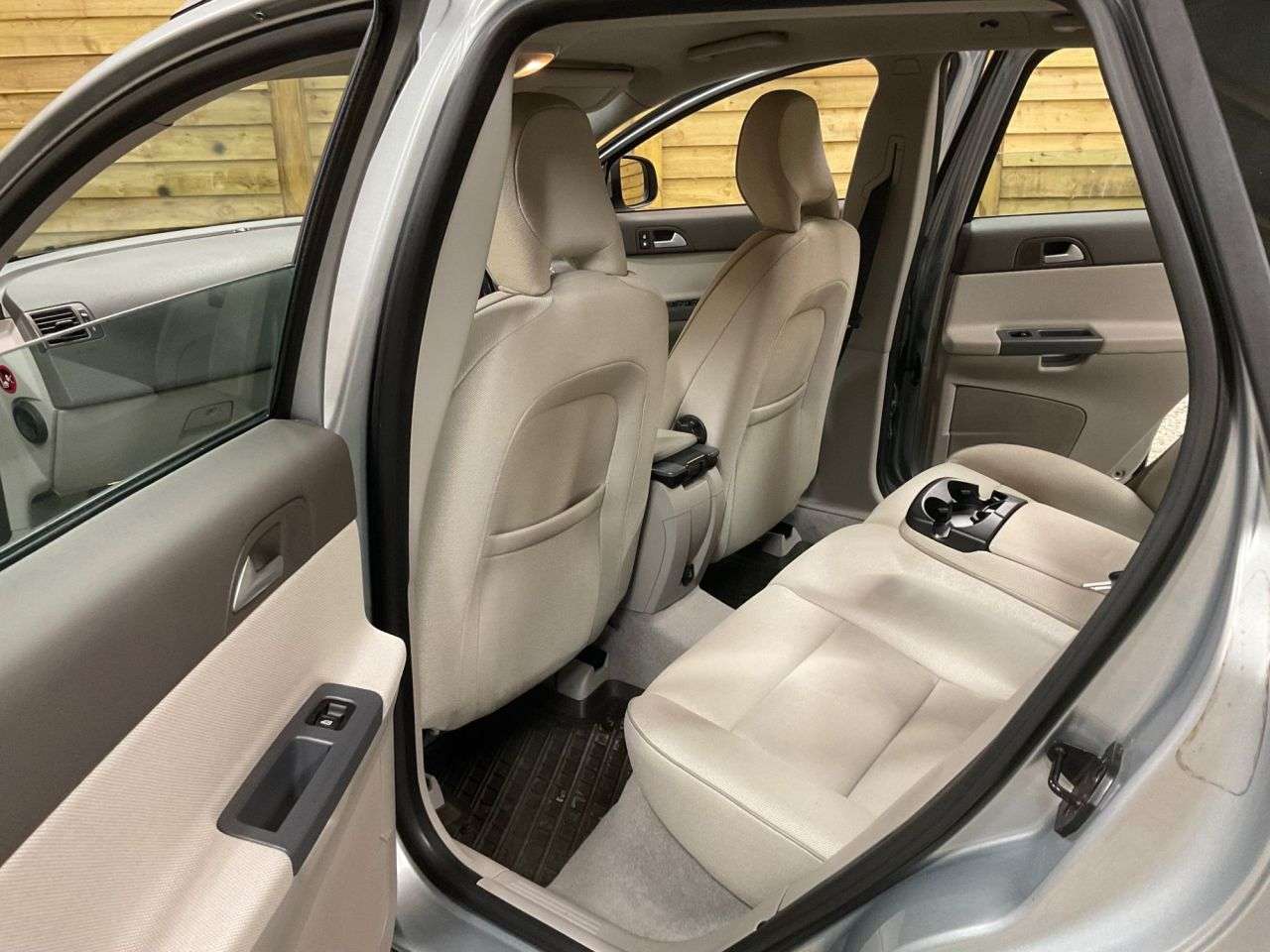 2009 VOLVO V50 2009 VOLVO V50