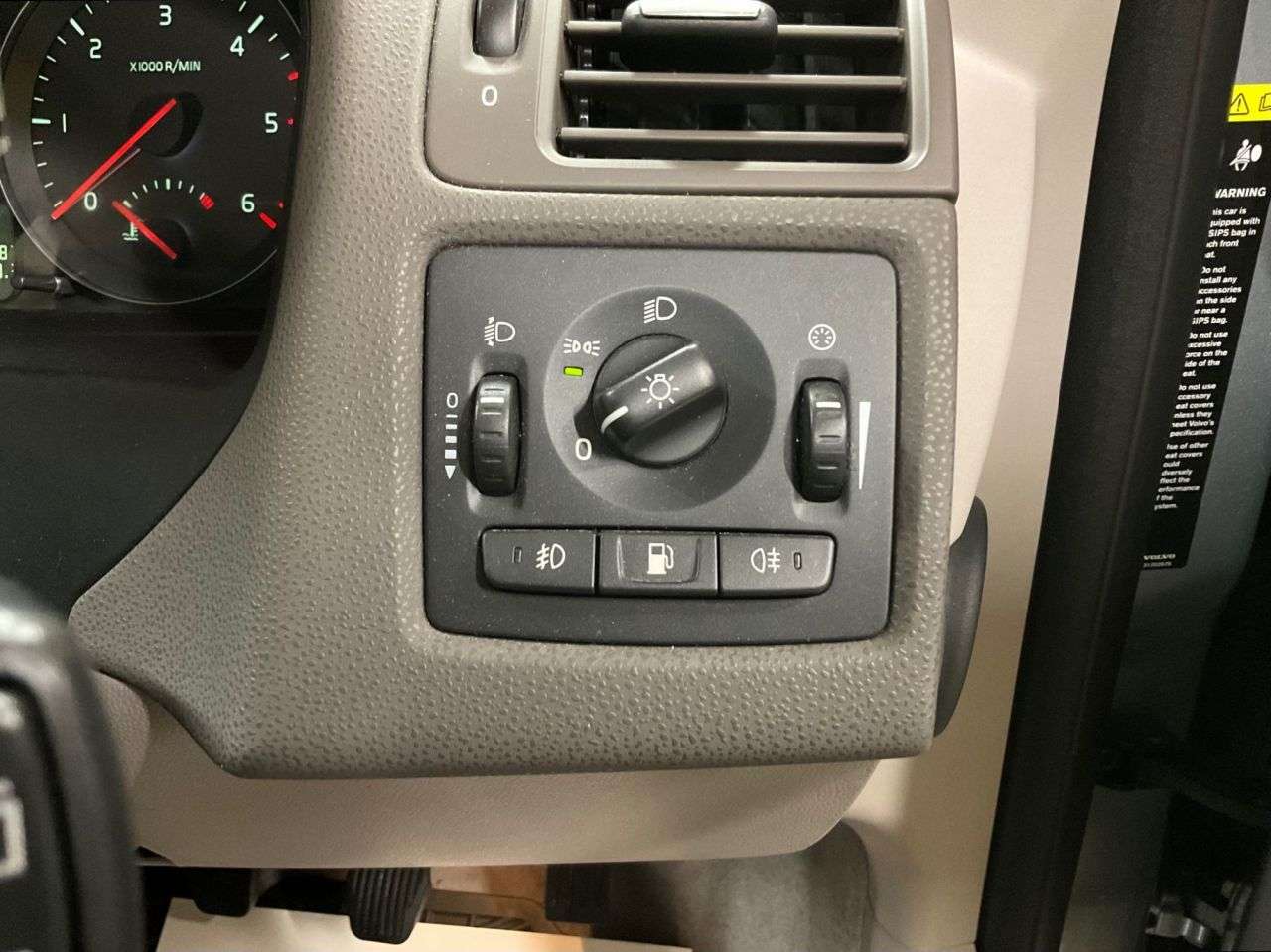 2009 VOLVO V50 2009 VOLVO V50