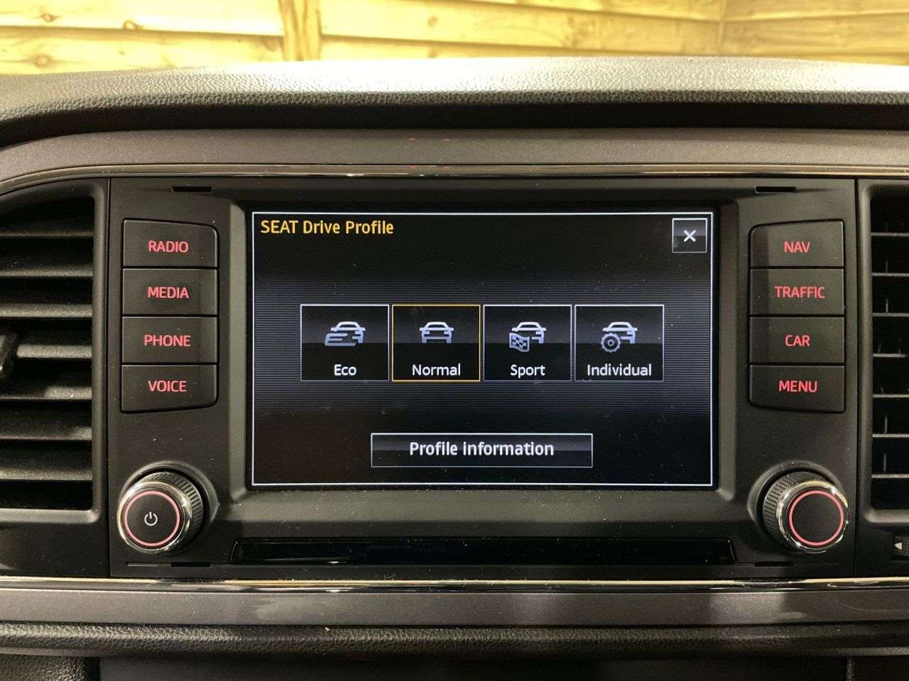 2015 SEAT LEON 2015 SEAT LEON