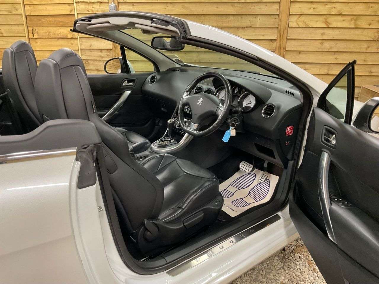 2013 PEUGEOT 308 CC 2013 PEUGEOT 308 CC