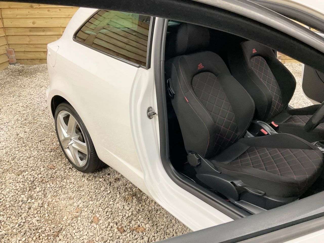 2012 SEAT IBIZA 2012 SEAT IBIZA