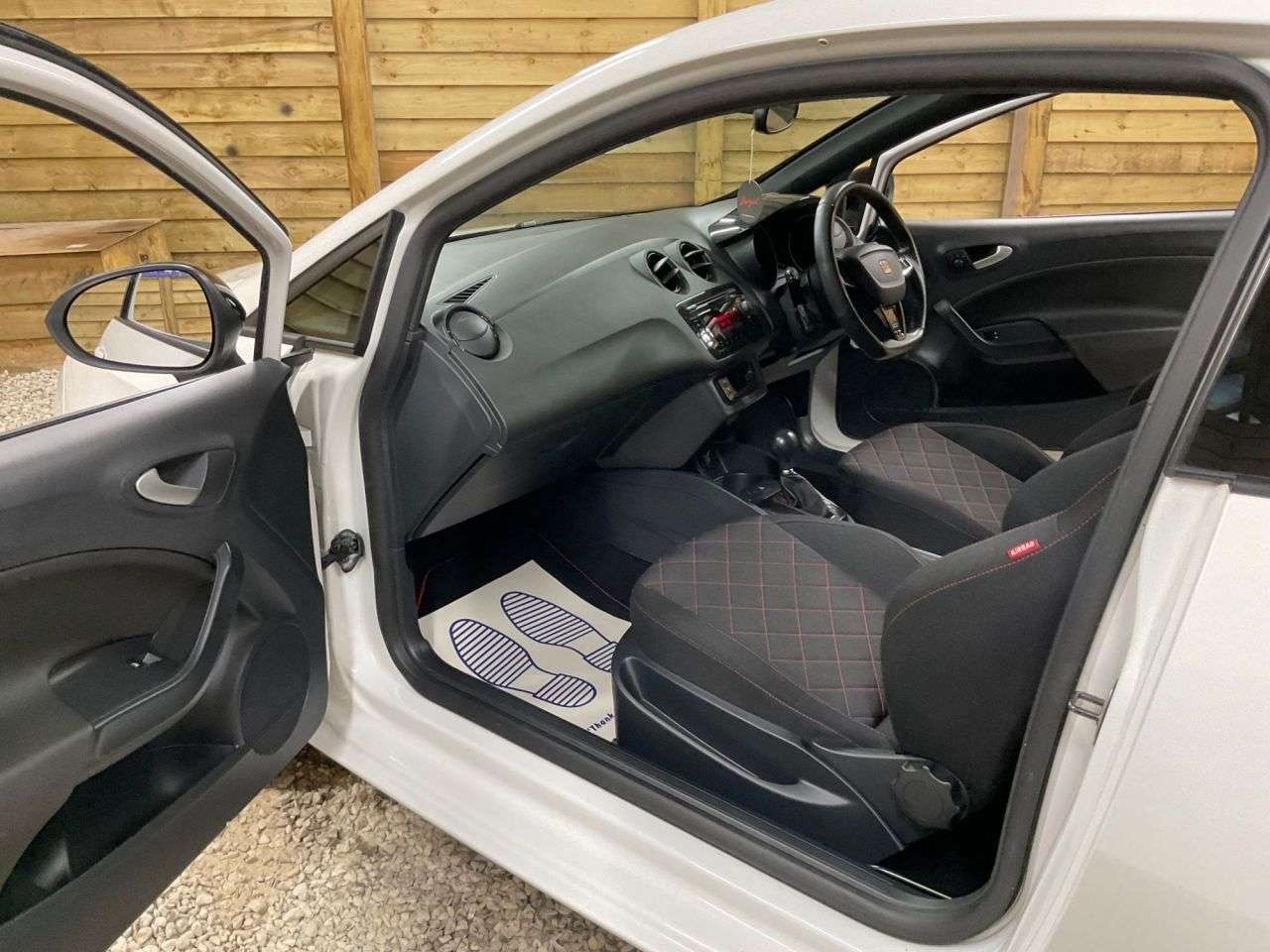 2012 SEAT IBIZA 2012 SEAT IBIZA