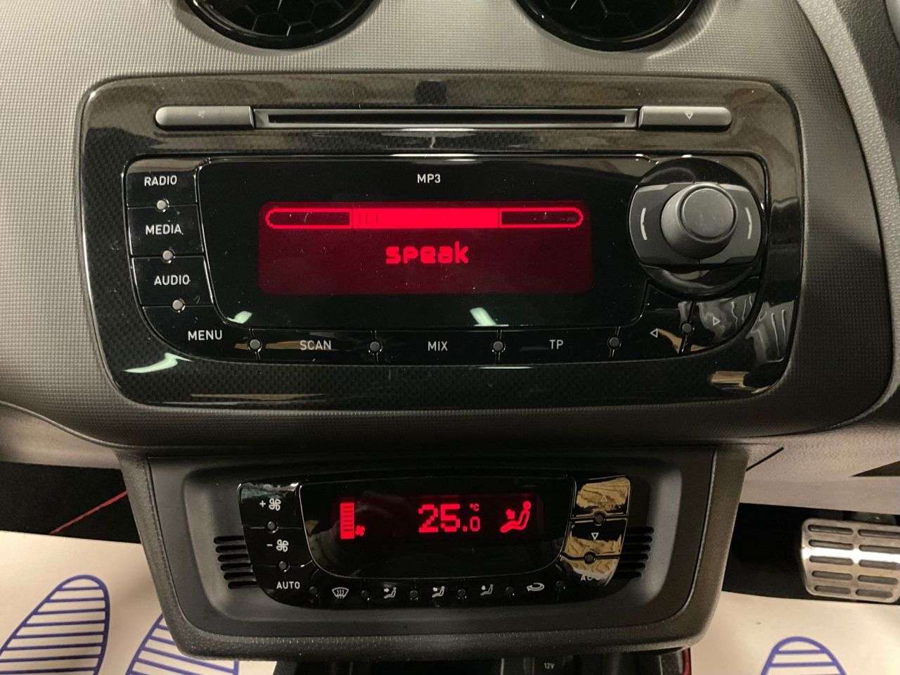 2012 SEAT IBIZA 2012 SEAT IBIZA