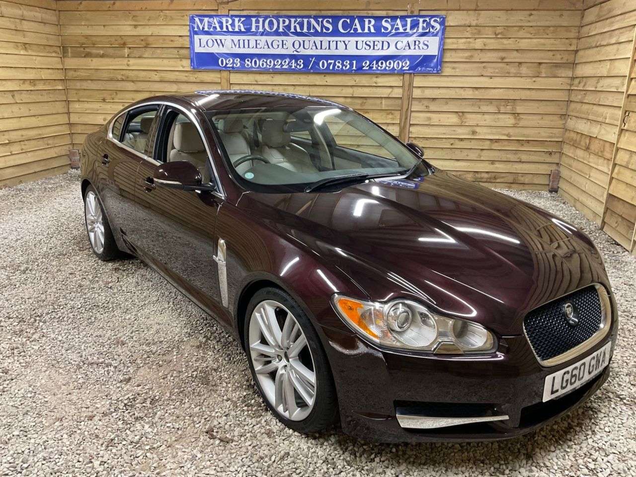 2010 JAGUAR XF 2010 JAGUAR XF