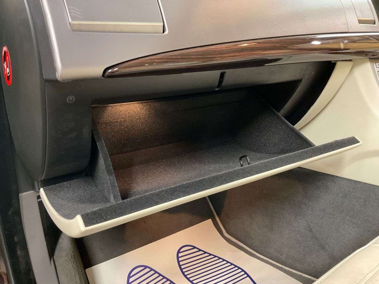 2010 JAGUAR XF 2010 JAGUAR XF