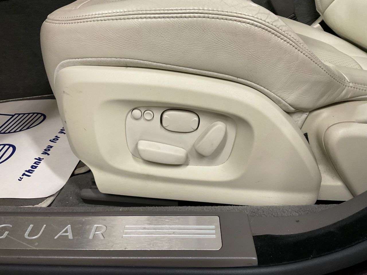 2010 JAGUAR XF 2010 JAGUAR XF