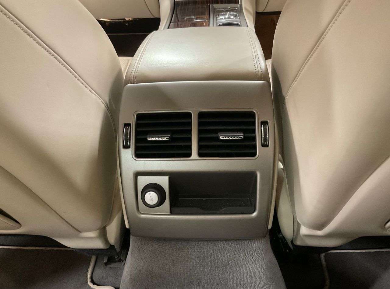 2010 JAGUAR XF 2010 JAGUAR XF