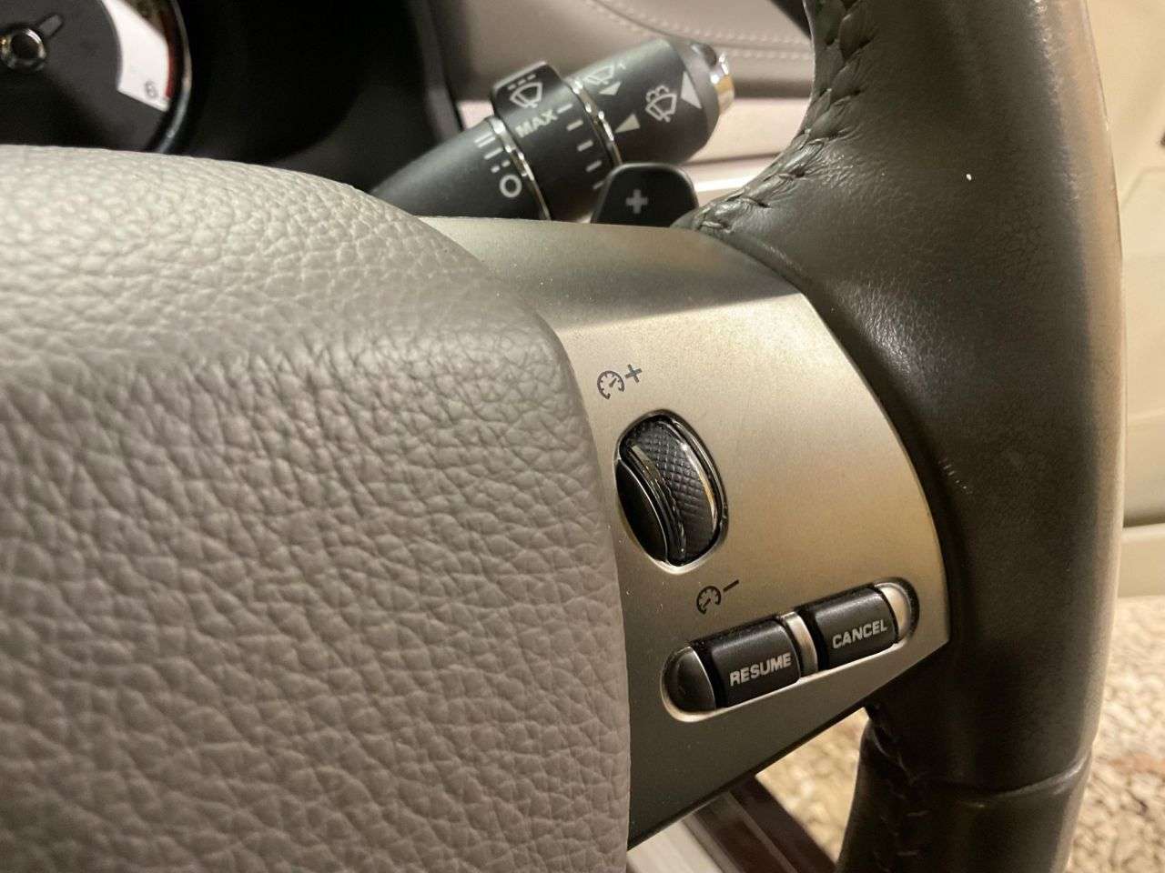 2010 JAGUAR XF 2010 JAGUAR XF