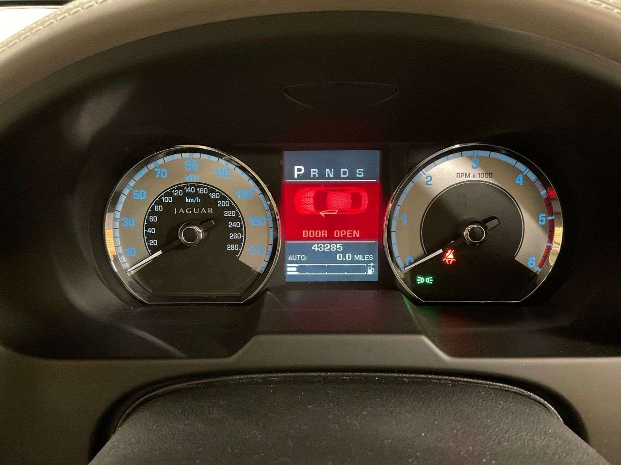 2010 JAGUAR XF 2010 JAGUAR XF