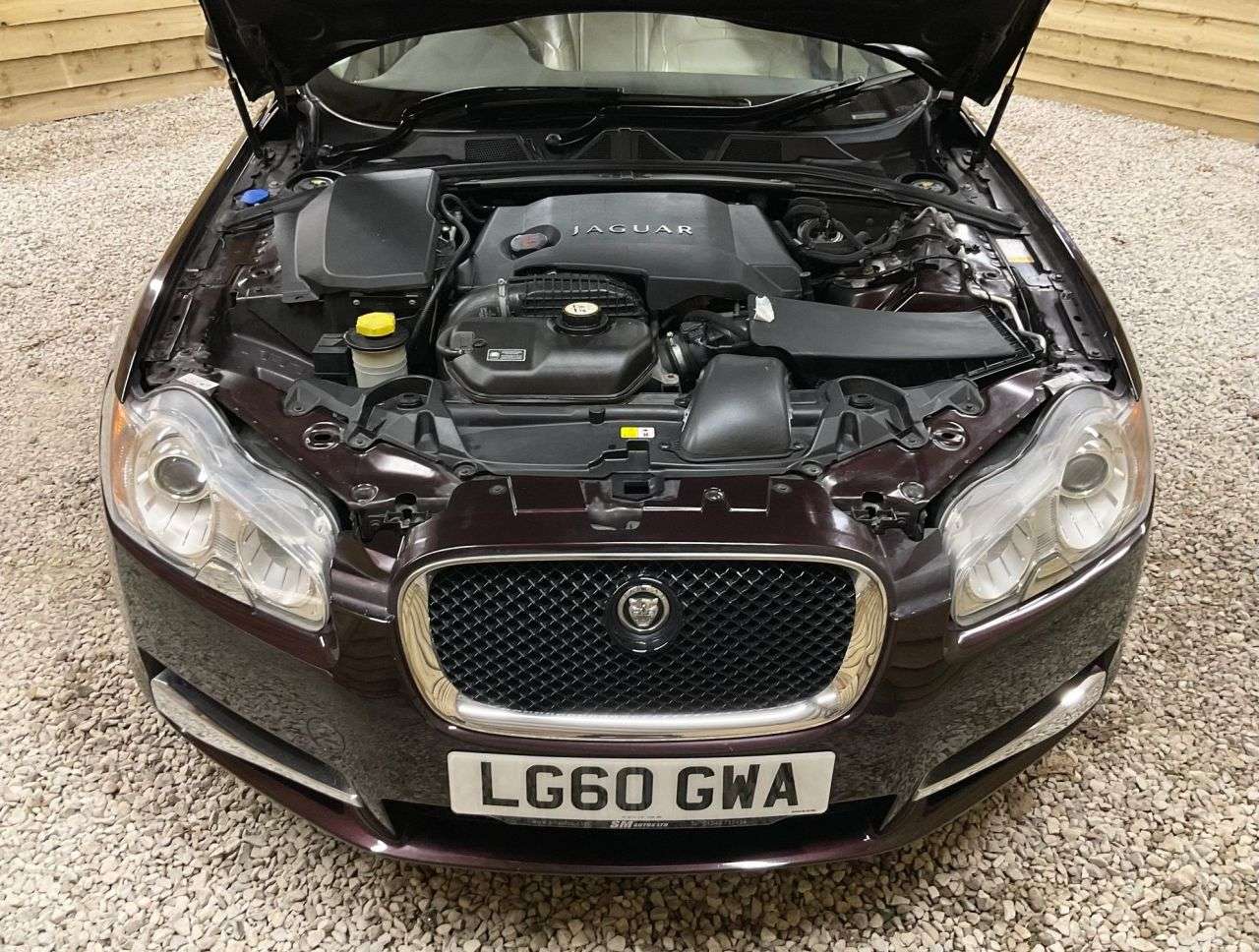 2010 JAGUAR XF 2010 JAGUAR XF