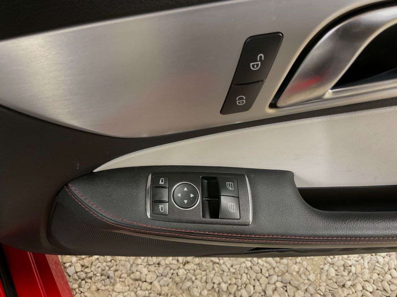 2011 MERCEDES-BENZ SLK 2011 MERCEDES-BENZ SLK