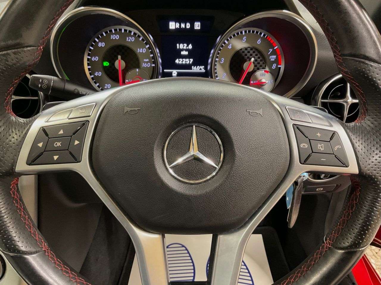 2011 MERCEDES-BENZ SLK 2011 MERCEDES-BENZ SLK