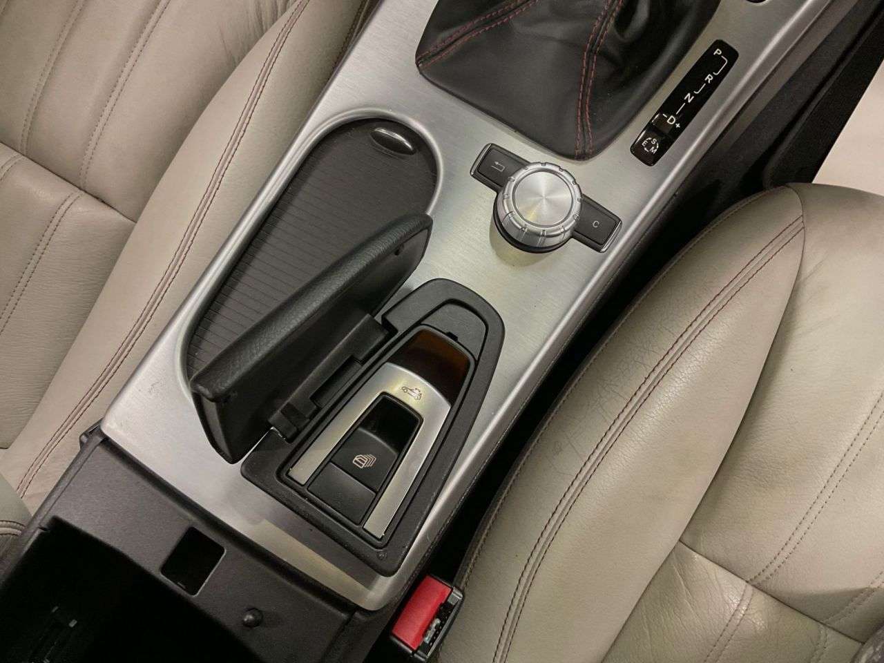 2011 MERCEDES-BENZ SLK 2011 MERCEDES-BENZ SLK