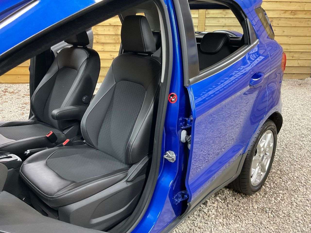 2017 FORD ECOSPORT 2017 FORD ECOSPORT