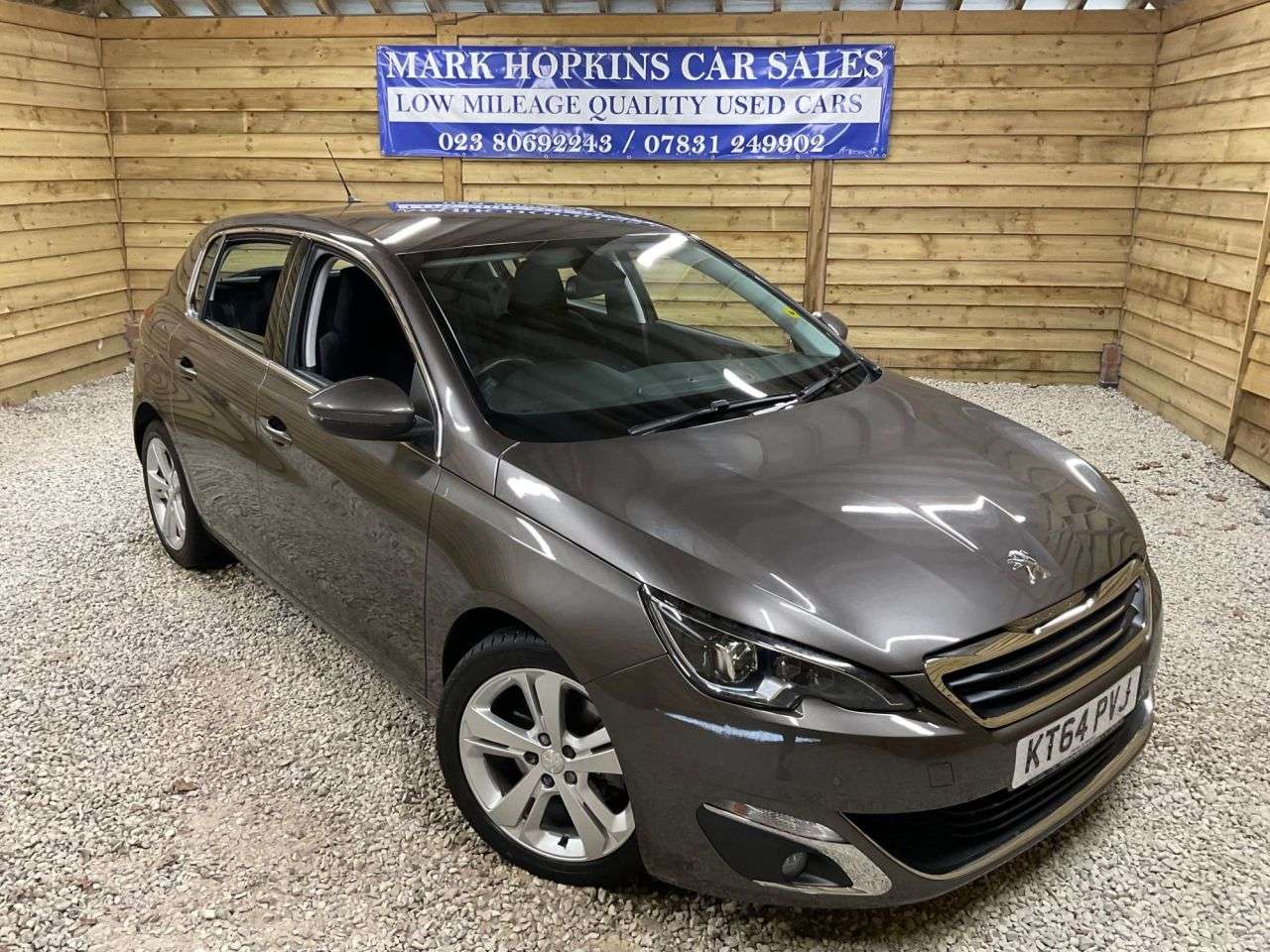 A 2015 PEUGEOT 308 2.0 BlueHDi Allure Hatchback 5dr Diesel Auto Euro 6 (s/s) (150 ps) ONE OWNE A 2015 PEUGEOT 308 2.0 BlueHDi Allure Hatchback 5dr Diesel Auto Euro 6 (s/s) (150 ps) ONE OWNE