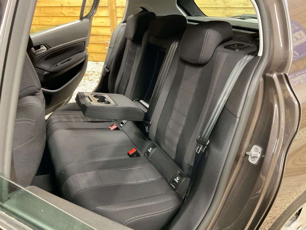 2015 PEUGEOT 308 2015 PEUGEOT 308