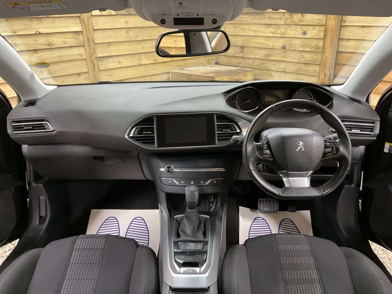 2015 PEUGEOT 308 2015 PEUGEOT 308