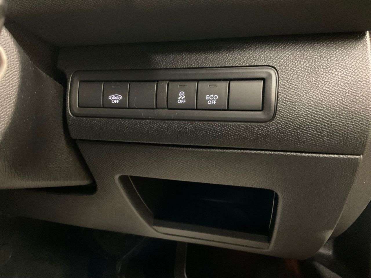 2015 PEUGEOT 308 2015 PEUGEOT 308