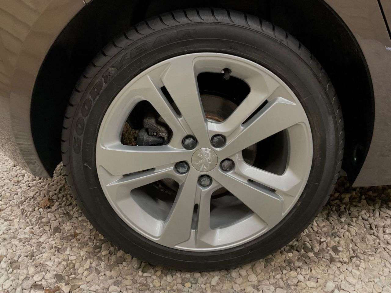 2015 PEUGEOT 308 2015 PEUGEOT 308