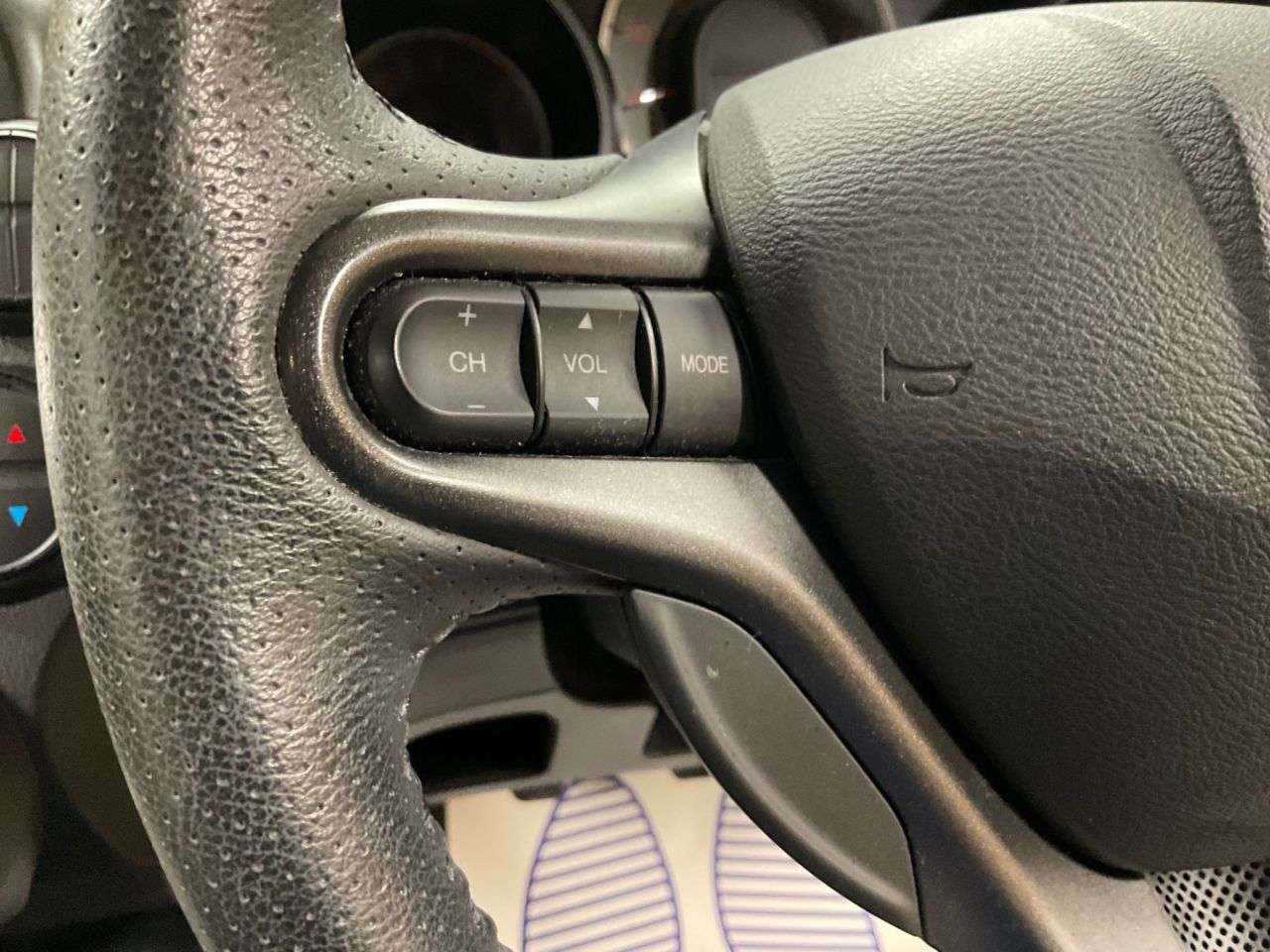 2013 HONDA JAZZ 2013 HONDA JAZZ