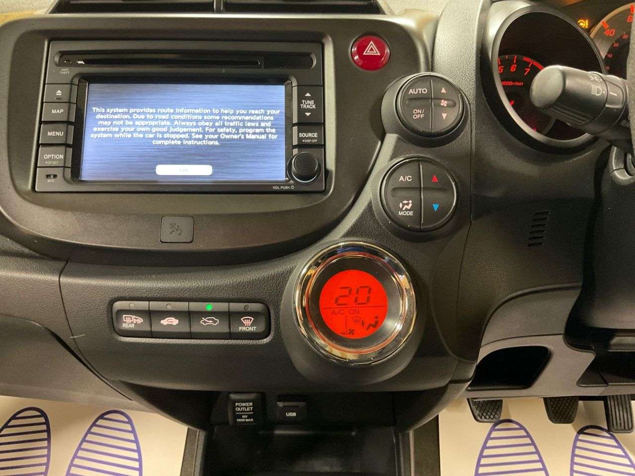 2013 HONDA JAZZ 2013 HONDA JAZZ