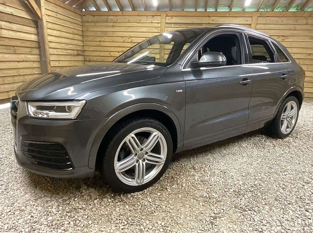 2015 AUDI Q3 2015 AUDI Q3