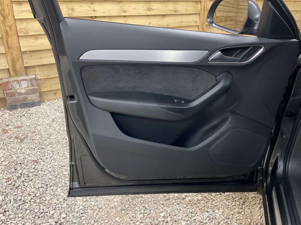 2015 AUDI Q3 2015 AUDI Q3