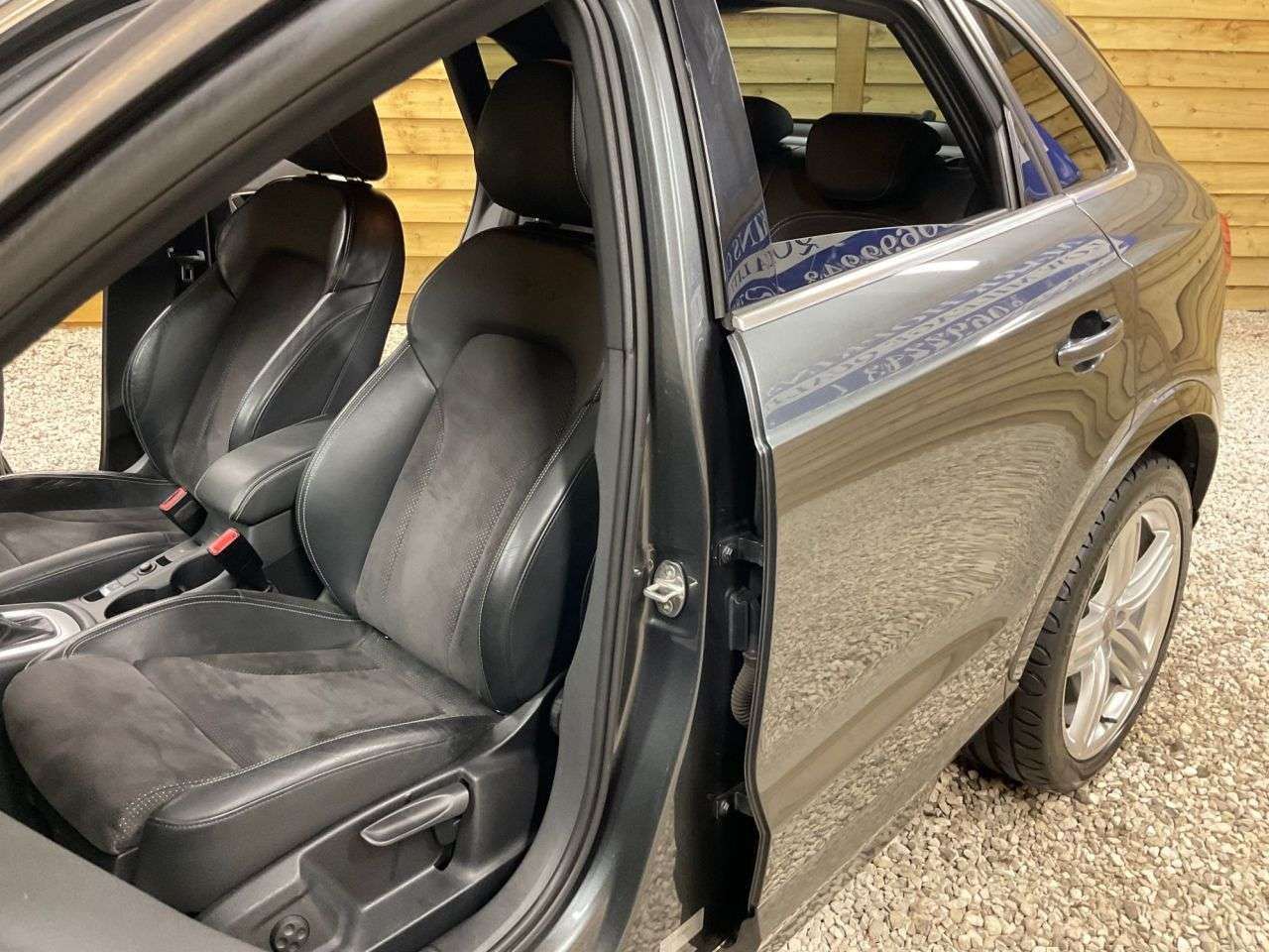 2015 AUDI Q3 2015 AUDI Q3