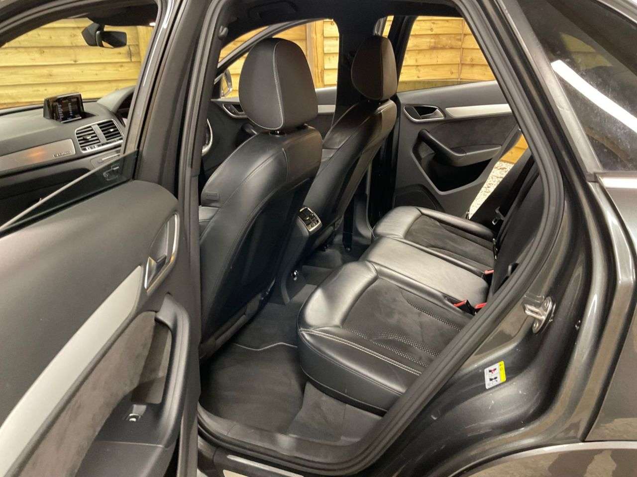 2015 AUDI Q3 2015 AUDI Q3