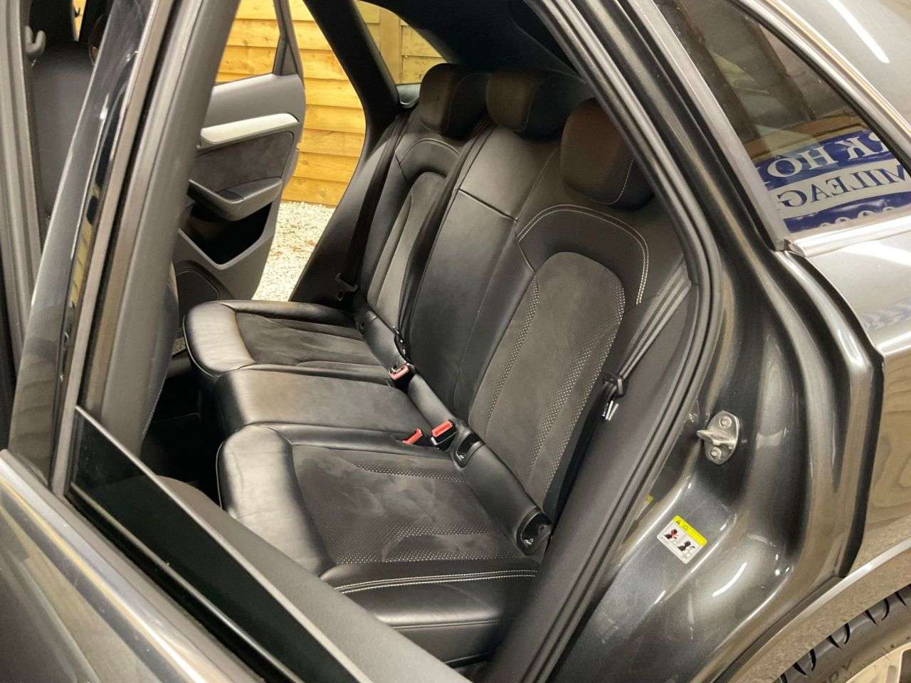 2015 AUDI Q3 2015 AUDI Q3