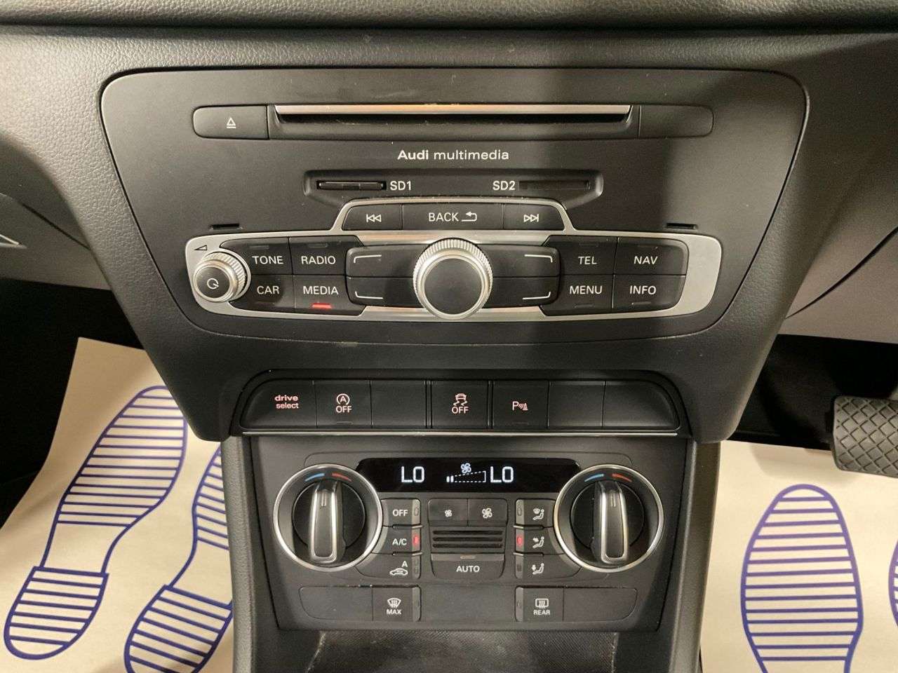 2015 AUDI Q3 2015 AUDI Q3