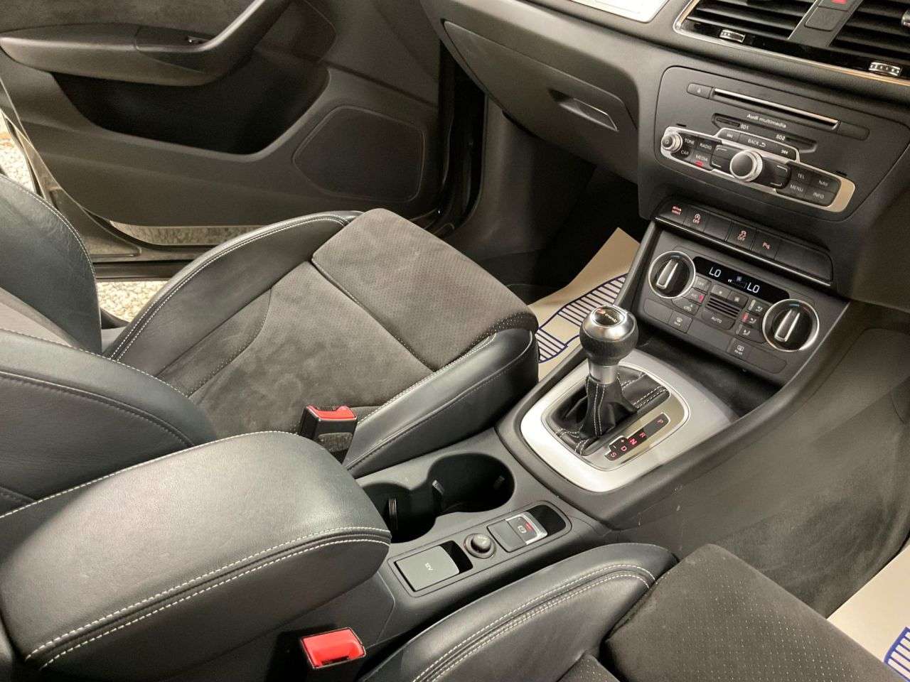 2015 AUDI Q3 2015 AUDI Q3