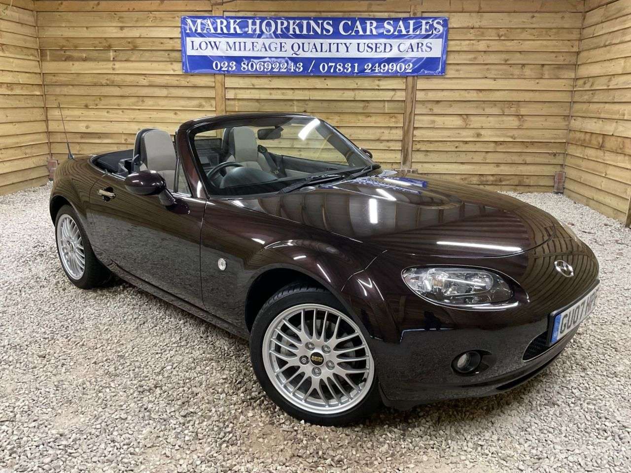 A 2007 MAZDA MX-5 2.0i (Option Pack) Roadster 2dr Petrol Manual Euro 4 (160 ps) TWO LADY OWNE A 2007 MAZDA MX-5 2.0i (Option Pack) Roadster 2dr Petrol Manual Euro 4 (160 ps) TWO LADY OWNE