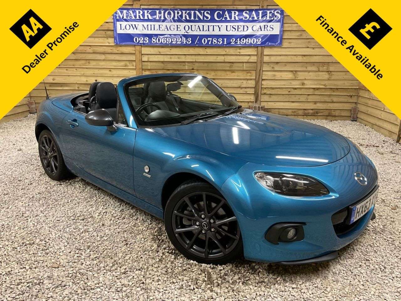 A 2013 MAZDA MX-5 2.0i Sport Graphite Roadster 2dr Petrol Manual Euro 5 (160 ps) DEMO+ONE LAD A 2013 MAZDA MX-5 2.0i Sport Graphite Roadster 2dr Petrol Manual Euro 5 (160 ps) DEMO+ONE LAD