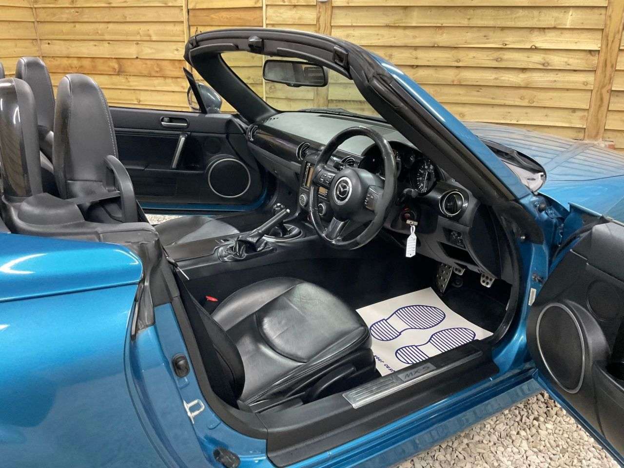 2013 MAZDA MX-5 2013 MAZDA MX-5