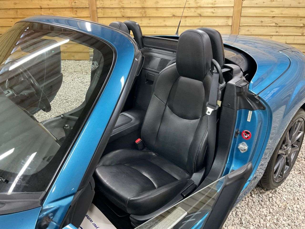 2013 MAZDA MX-5 2013 MAZDA MX-5