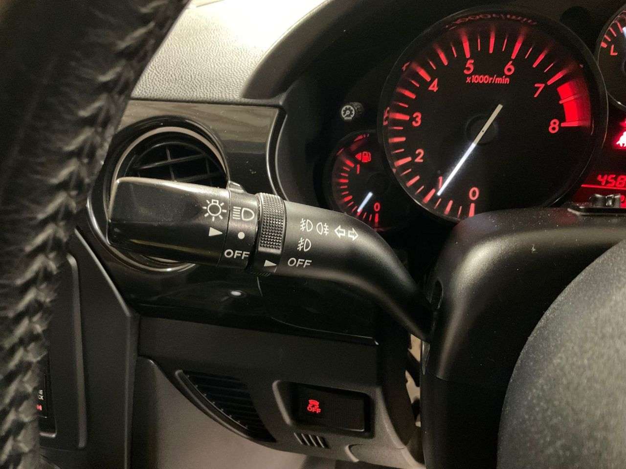 2013 MAZDA MX-5 2013 MAZDA MX-5