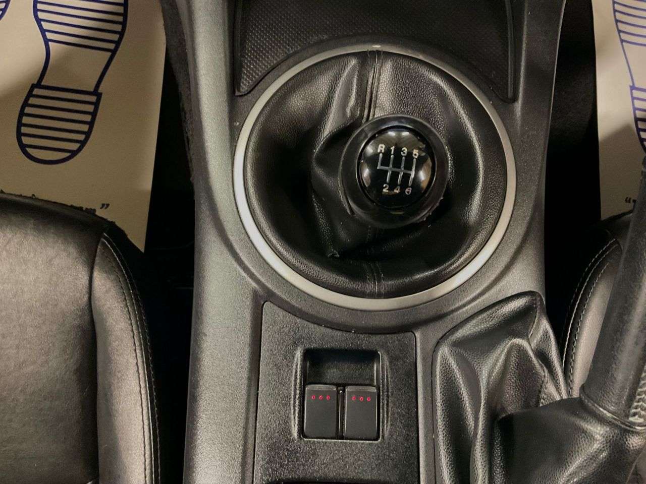 2013 MAZDA MX-5 2013 MAZDA MX-5