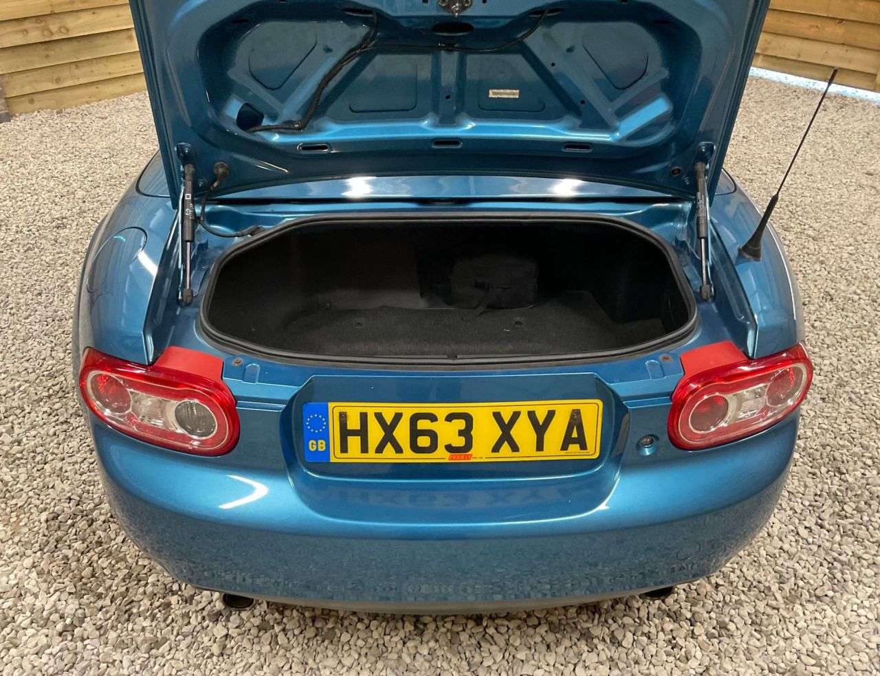 2013 MAZDA MX-5 2013 MAZDA MX-5